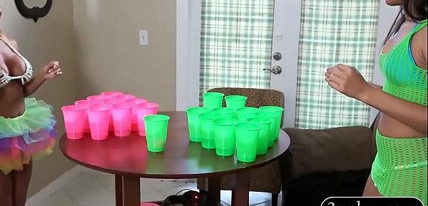  College teens play beer pong and banged
